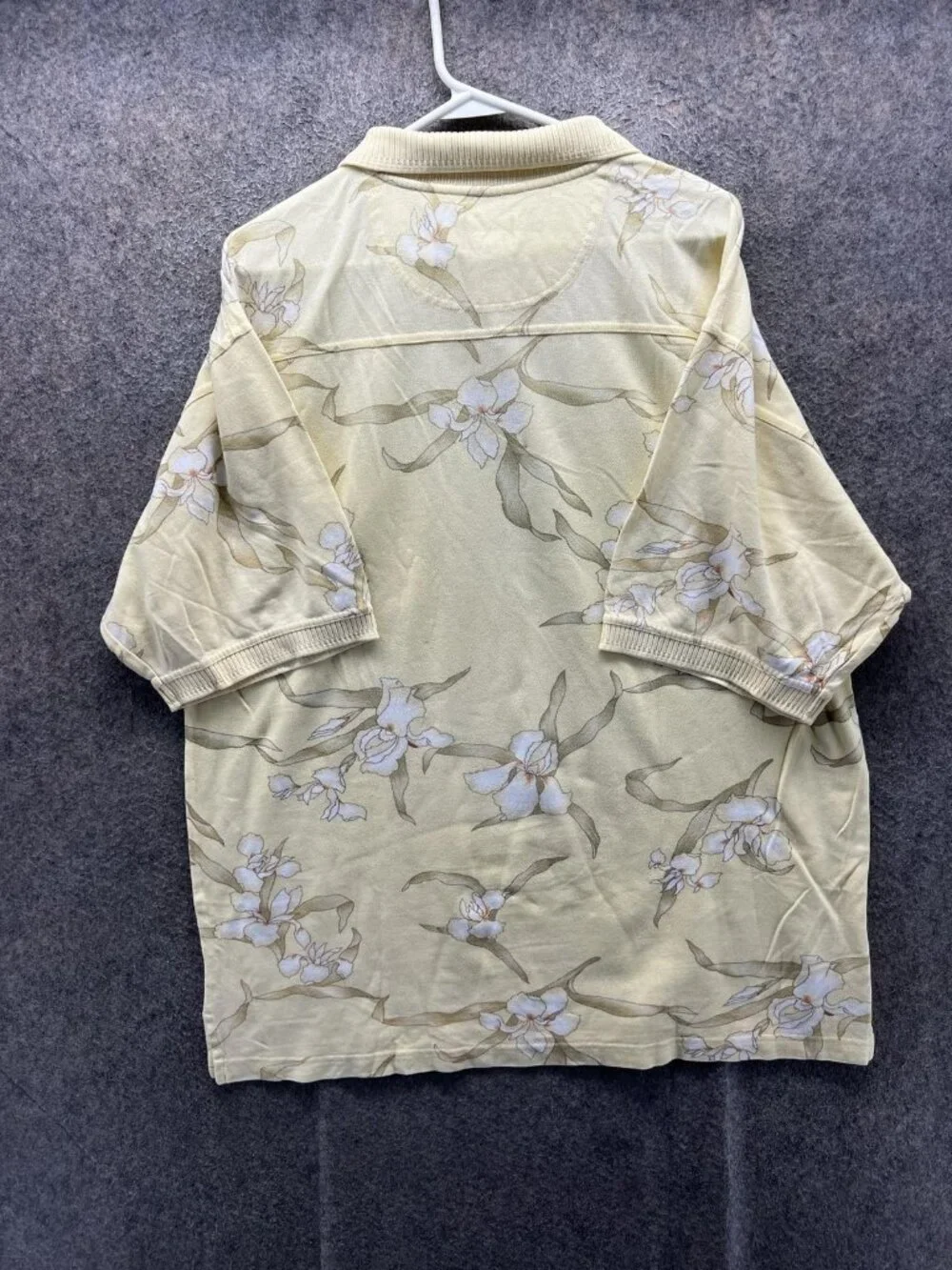 Tommy Bahama Polo Shirt Men XL Yellow Floral 100% Cotton Tropical Pocket Casual